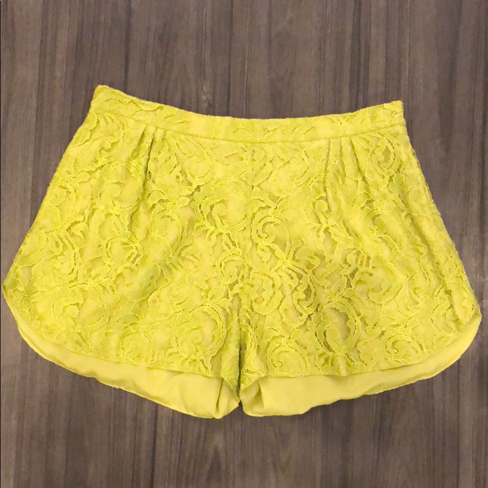 NWT Lovers + Friends Lime green Lace shorts